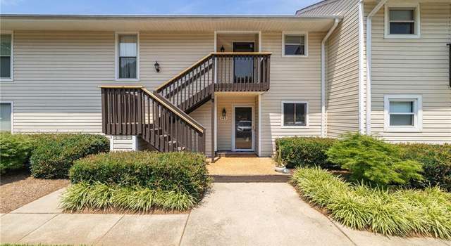 Photo of 144 Turnwood Ln, Winston-salem, NC 27104
