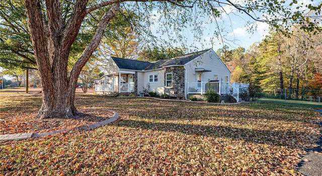 Photo of 1630 Community Rd, Lexington, NC 27295