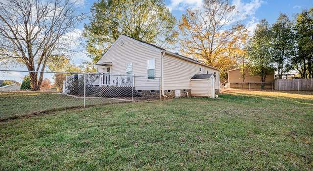 Photo of 1630 Community Rd, Lexington, NC 27295