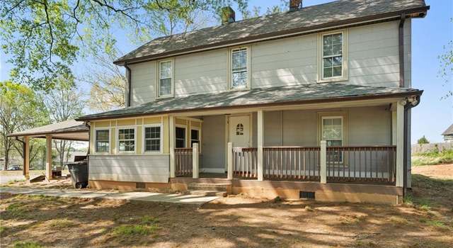 Photo of 2055 Darwick Rd, Winston-salem, NC 27127