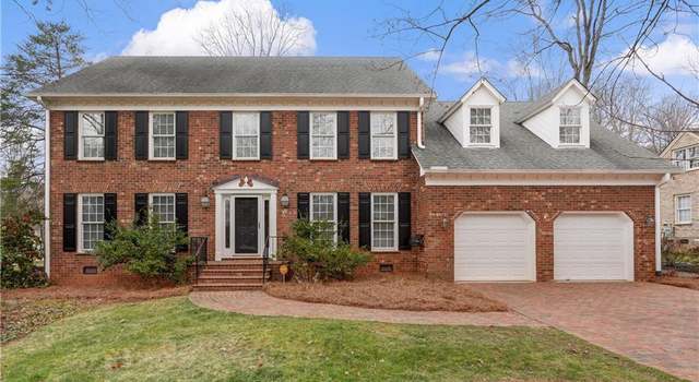 Photo of 1901 Pebble Dr, Greensboro, NC 27410
