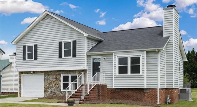 Photo of 307 Triumphant Rd, Greensboro, NC 27406
