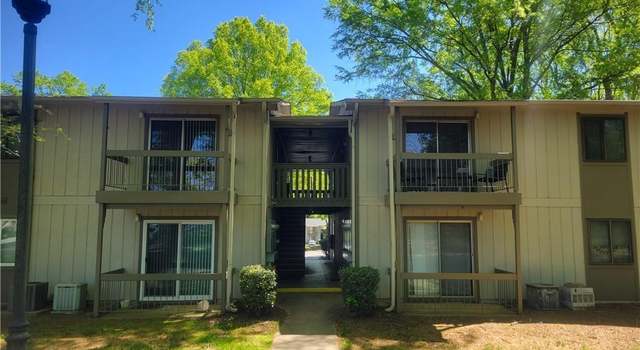 Photo of 2260 Sunderland Rd Unit 85W, Winston Salem, NC 27103