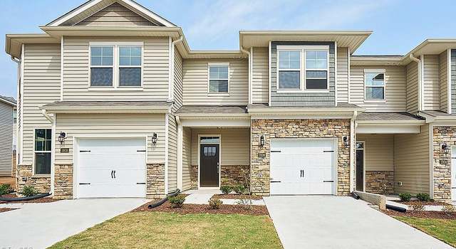 Photo of 1376 Amberview Ln, Kernersville, NC 27284