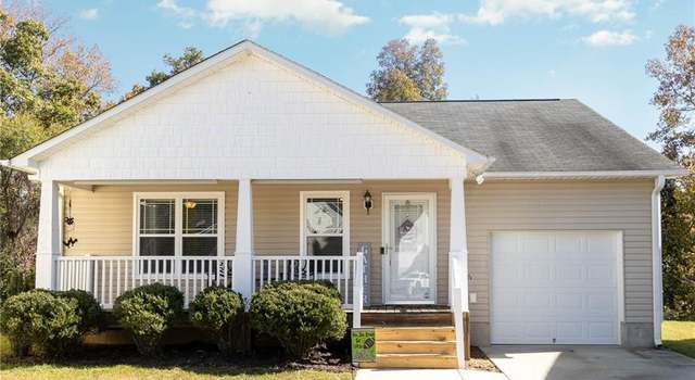 Photo of 587 Denny Dr, Winston Salem, NC 27107