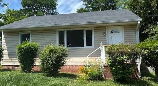 Photo of 2209 Britton St, Greensboro, NC 27406