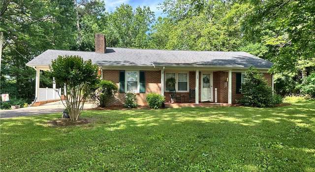 Photo of 722 River Siloam Rd, Siloam, NC 27047