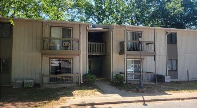 Photo of 2230 Sunderland Rd Unit 37E, Winston-salem, NC 27103
