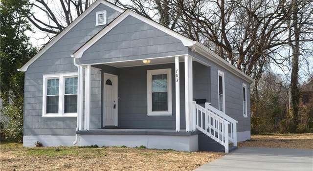 Photo of 703 Park Ave, Greensboro, NC 27405