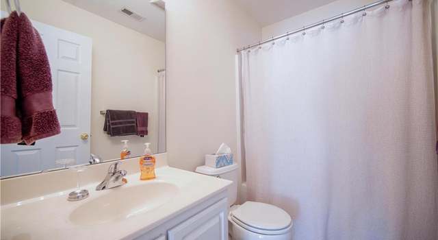 Photo of 1711 Silver Chase Ct, Winston Salem, NC 27127