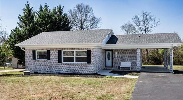 Photo of 1958 Oregon Hill Rd, Ruffin, NC 27326