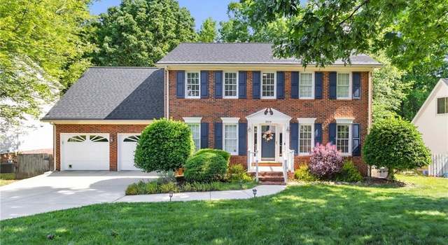 Photo of 3014 Colony Dr, Jamestown, NC 27282