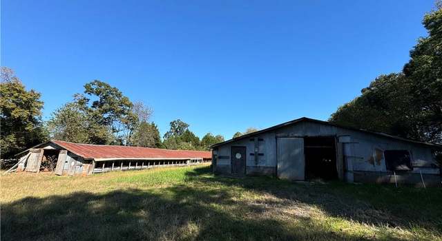 Photo of 115 Rippling Water Ln, Dobson, NC 27017