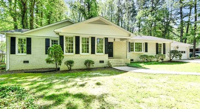 Photo of 4508 Brookhaven Dr, Greensboro, NC 27406