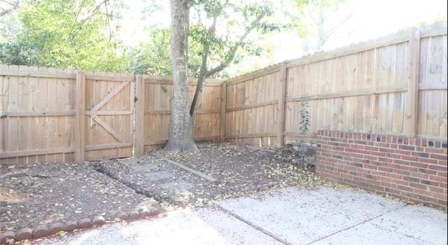 Photo of 3229 Regents Park Ln Unit C, Greensboro, NC 27455