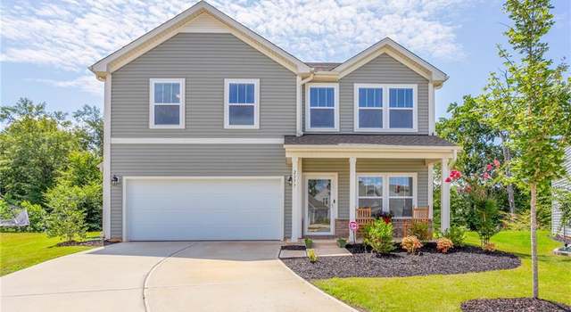 Photo of 2377 Dukes Hollow Ct, High Point, NC 27265
