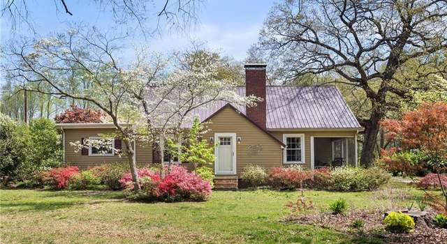 Photo of 1606 Sharpe Rd, Greensboro, NC 27406