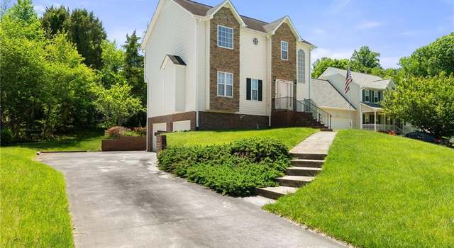 Photo of 4500 Greenfield Way Dr, Clemmons, NC 27103