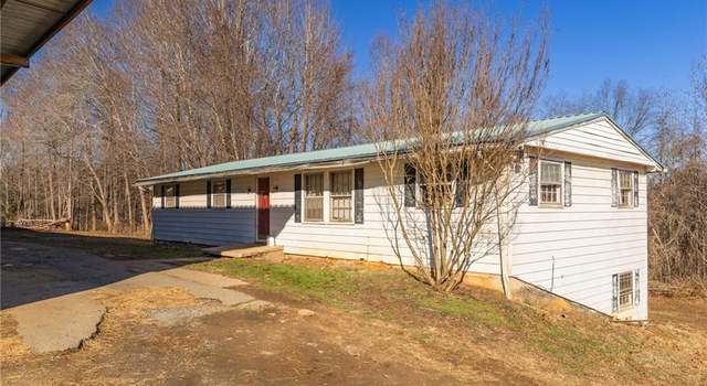 Photo of 1100 Washburn Rd, Madison, NC 27025
