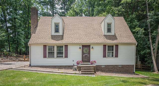 Photo of 205 Hendrix Dr, Kernersville, NC 27284