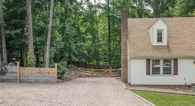 Photo of 205 Hendrix Dr, Kernersville, NC 27284