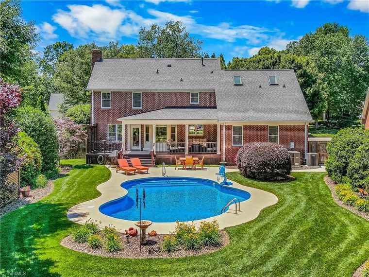 Photo of 3928 Brandywine St High Point, NC 27265