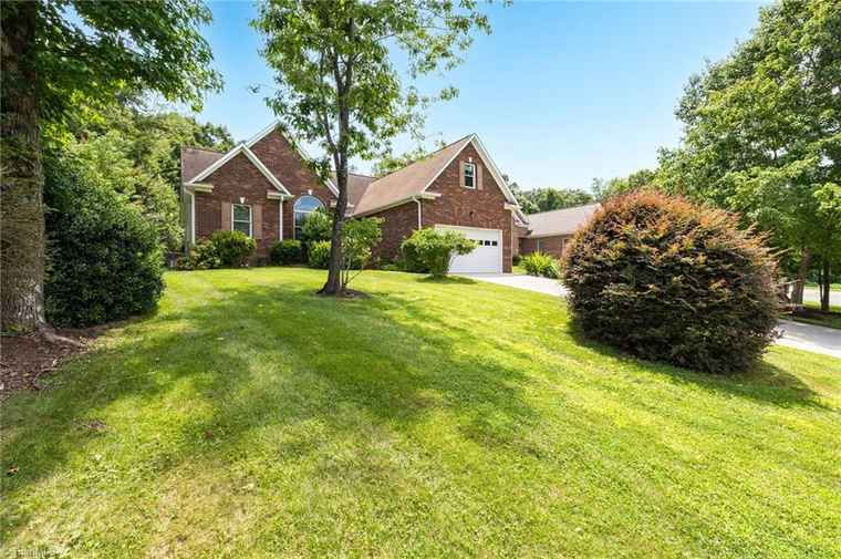 Photo of 3806 Cole Ave High Point, NC 27265