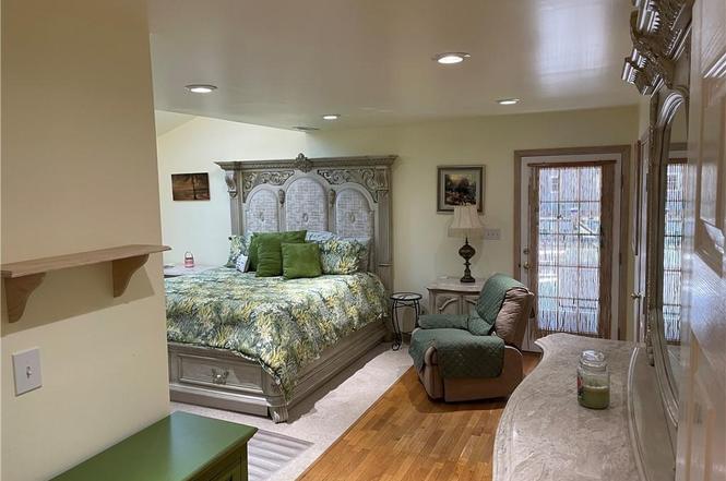 2405 Woodberry Dr, Greensboro, NC 27403 | MLS# 1019306 ...