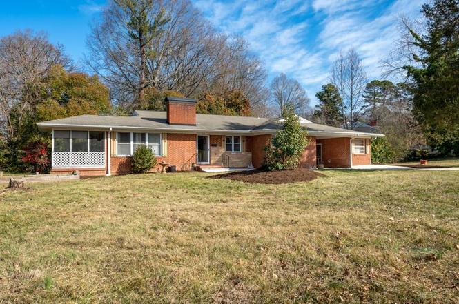 512 Rockspring Rd, High Point, NC 27262 | MLS# 1132568 | Redfin