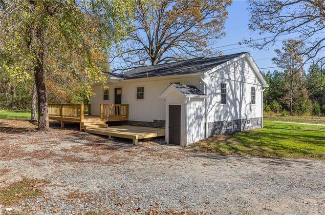 5114 Old Randleman Rd, Greensboro, NC 27406 | MLS# 001704 ...
