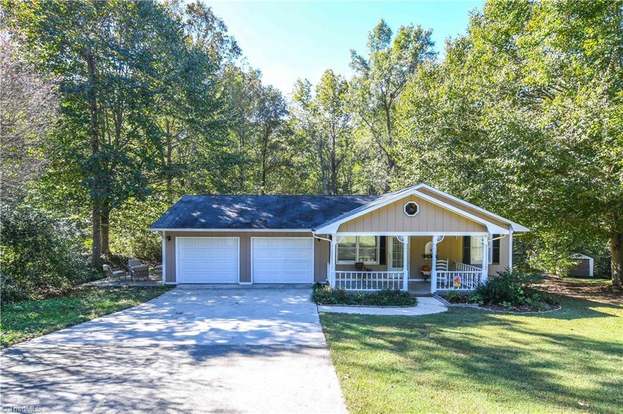 124 Holden Dr Reidsville Nc 27320 2 Beds 1 Bath