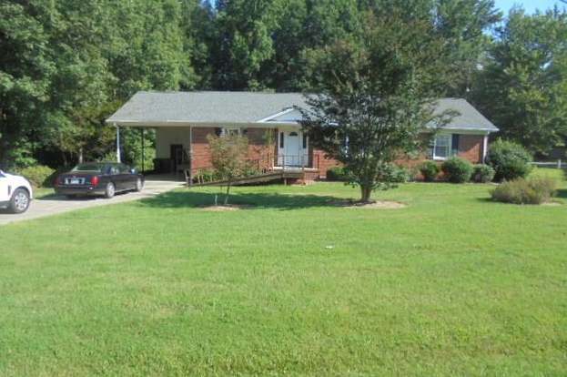 5045 Blakeshire Rd Greensboro Nc 27406 Mls 939551 Redfin