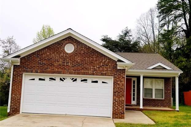 343 Hickory Ln High Point Nc 27265 3 Beds 2 Baths