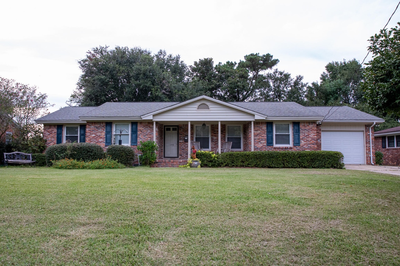 1240 Greenfield Pl, Hanahan, SC 29410 MLS 22026735 Redfin