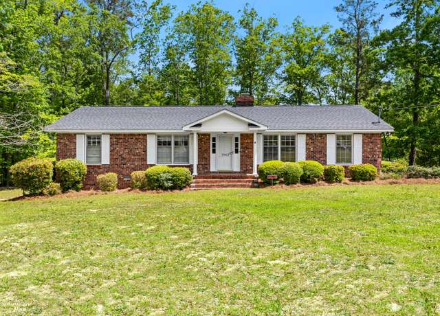 Property at 1942 NE Longwood Rd, Orangeburg, SC 29118, 3 beds, 2.5 baths