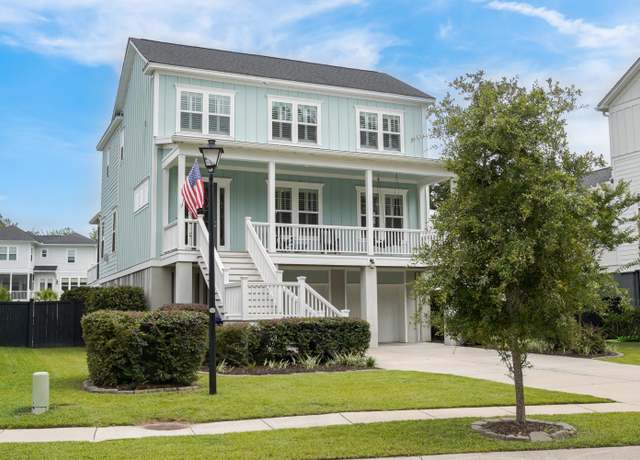Property at 1464 Stratton Pl, Mount Pleasant, SC 29466, 4 beds, 4.5 baths