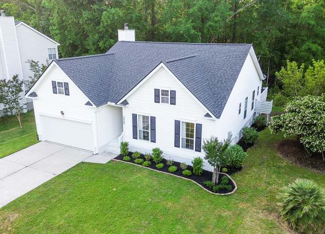 Property at 2560 Palmetto Hall Blvd, Mount Pleasant, SC 29466, 3 beds, 2 baths