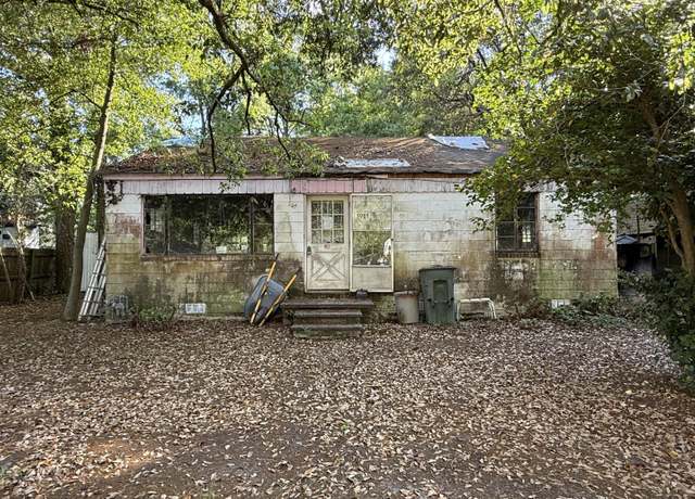 Property at 5901 Sedgefield Dr, Hanahan, SC 29410, 2 beds, 1 bath
