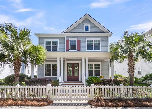 Property at 1392 Founders Way, Mount Pleasant, SC 29464, 4 beds, 3 baths