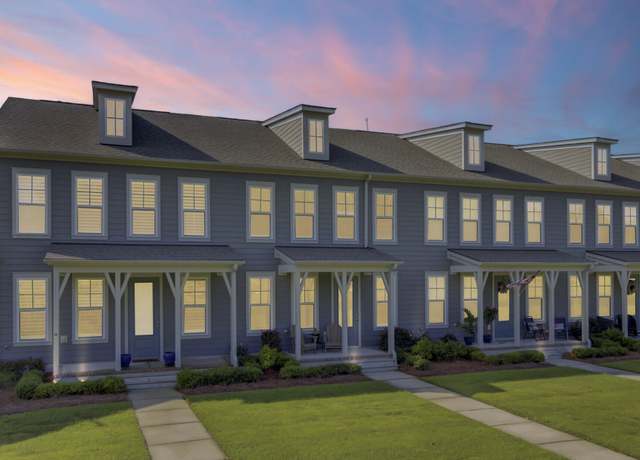 Property at 131 Trailview Ln, Summerville, SC 29486, 3 beds, 2.5 baths