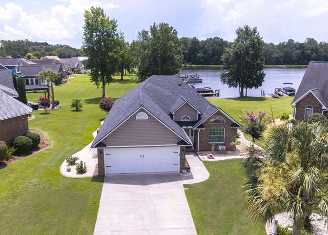 Property at 127 Ridge Lake Dr, Manning, SC 29102, 3 beds, 2 baths