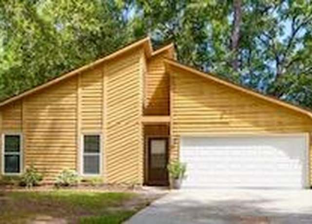 Property at 2831 Chicopee Dr, North Charleston, SC 29420, 3 beds, 2 baths