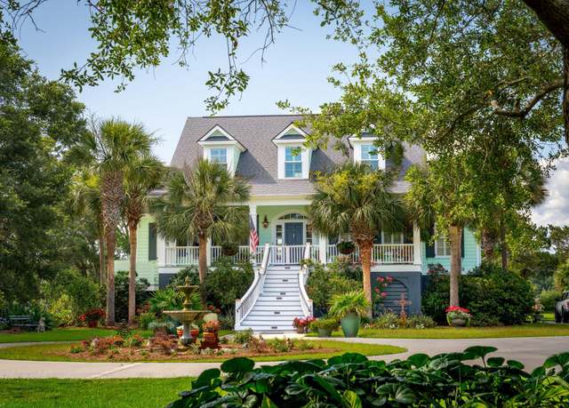 Property at 1667 Back Creek Rd, Charleston, SC 29412, 3 beds, 3.5 baths