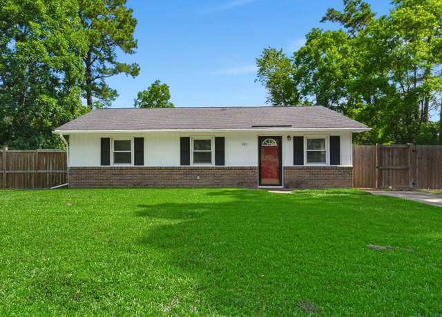 Property at 101 Lehigh Ave, Goose Creek, SC 29445, 4 beds, 1.5 baths