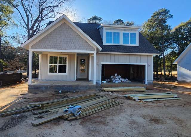 Property at 108 Saluda Dr, Santee, SC 29142, 4 beds, 3 baths