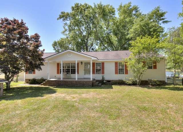 Property at 1228 James Loop Rd, Manning, SC 29102, 3 beds, 2 baths
