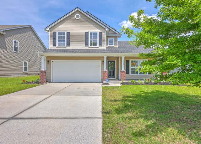 Property at 5032 Ballantine Dr, Summerville, SC 29485, 4 beds, 2.5 baths