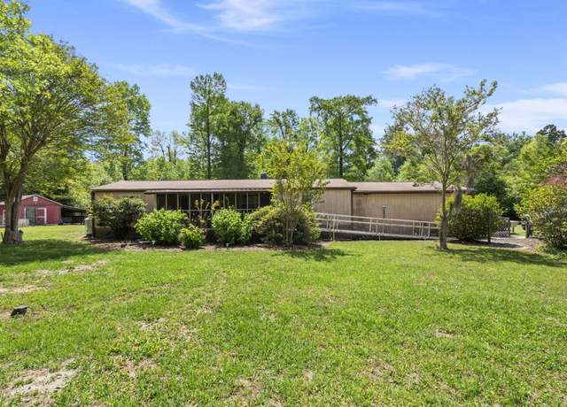 Property at 1019 Levi Lake Rd, Johns Island, SC 29455, 3 beds, 2 baths