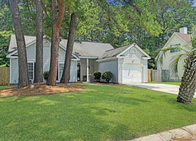 Property at 714 Alwyn Blvd, Summerville, SC 29485, 3 beds, 2 baths