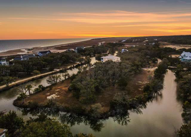 Property at 28 Sharks Tooth Cir, Edisto Island, SC 29438